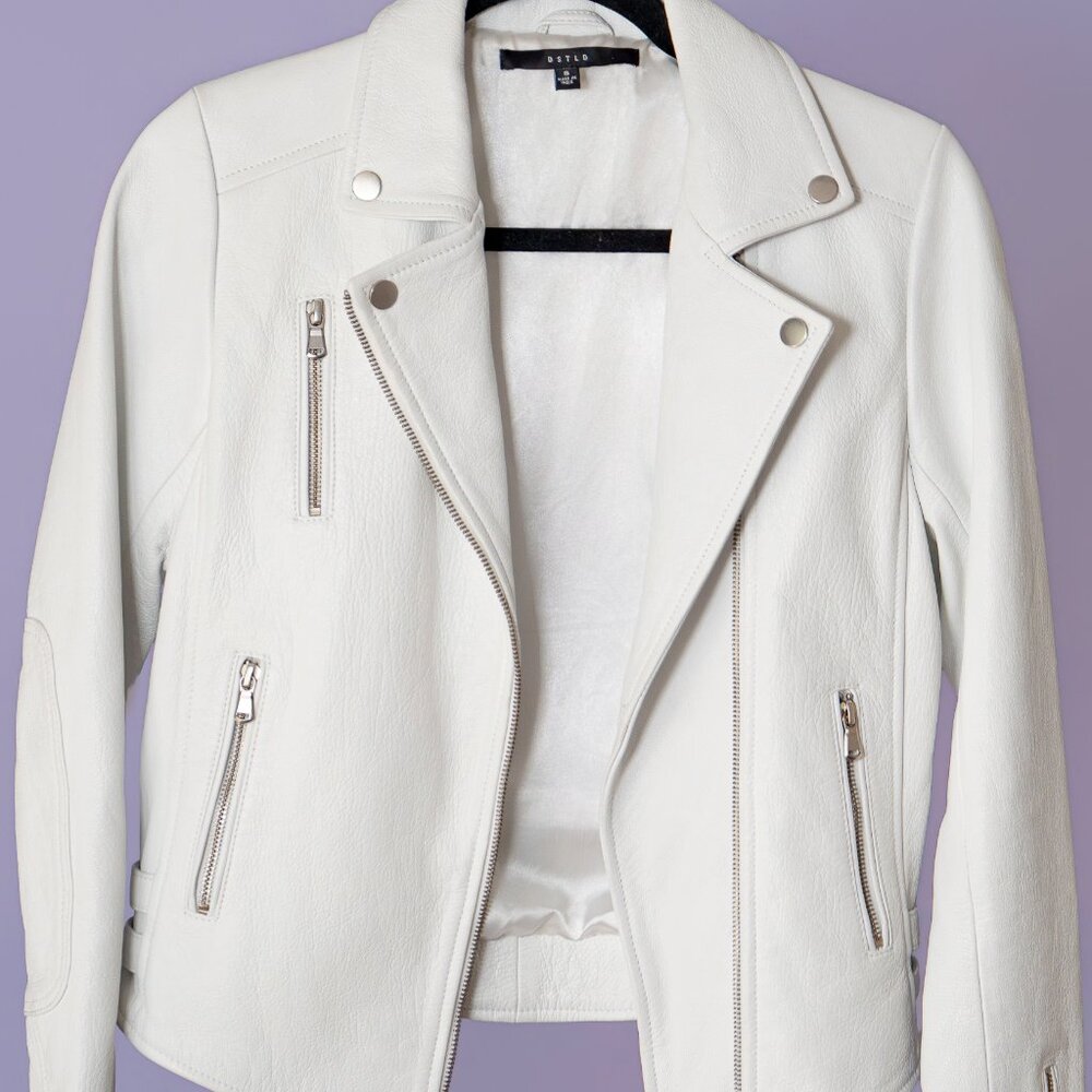 DSTLD White Leather Moto Jacket - Women’s Small - Buckle Detail - Biker Style